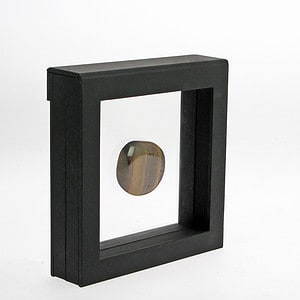 Narrow Floating Frame 130 x 130 mm