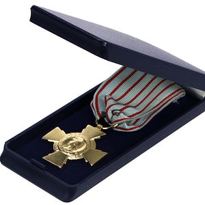 Hard Shell Case for Medal